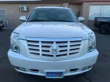 WHITE PEARL, 2011 CADILLAC ESCALADE ESV Thumnail Image 9