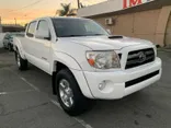 WHITE, 2010 TOYOTA TACOMA DOUBLE CAB Thumnail Image 3