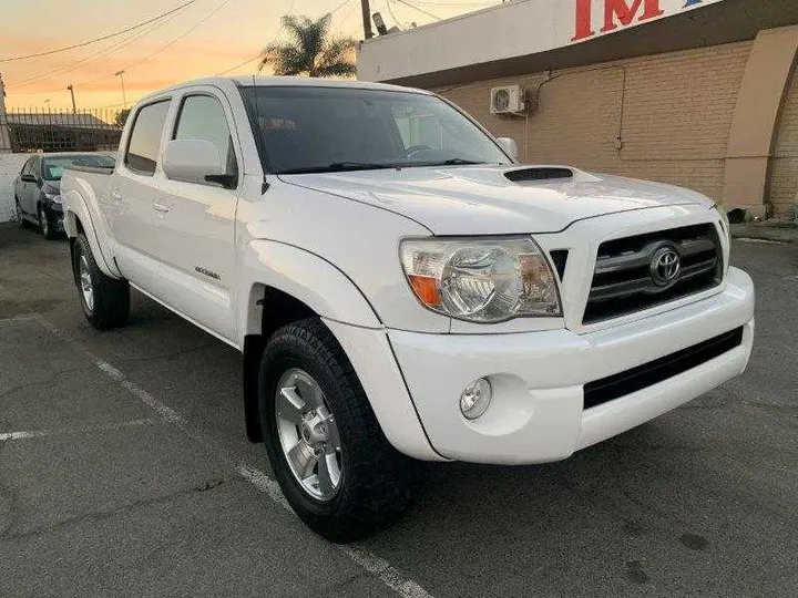 WHITE, 2010 TOYOTA TACOMA DOUBLE CAB Image 3