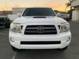 WHITE, 2010 TOYOTA TACOMA DOUBLE CAB Thumnail Image 9