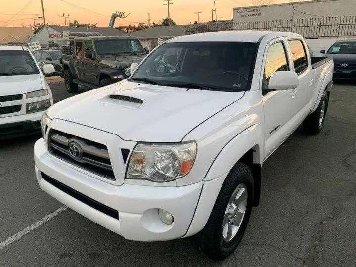 WHITE, 2010 TOYOTA TACOMA DOUBLE CAB Image 10