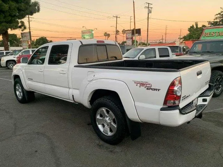 WHITE, 2010 TOYOTA TACOMA DOUBLE CAB Image 19