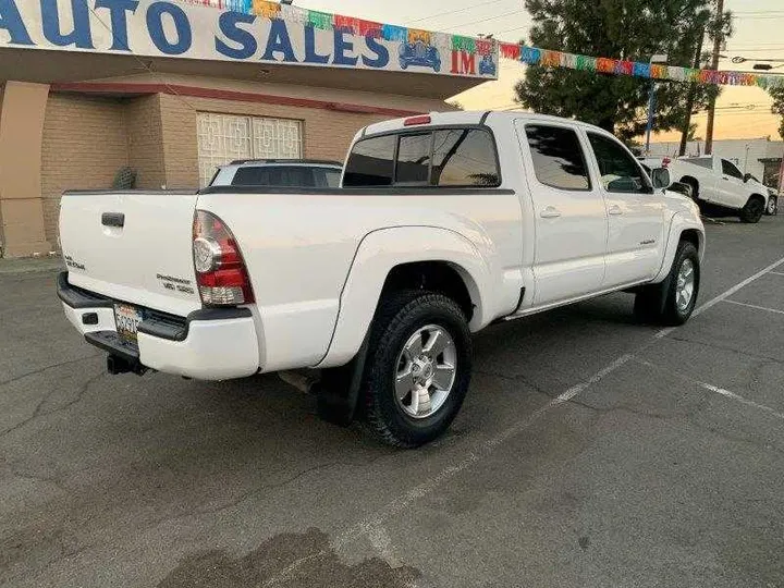 WHITE, 2010 TOYOTA TACOMA DOUBLE CAB Image 31