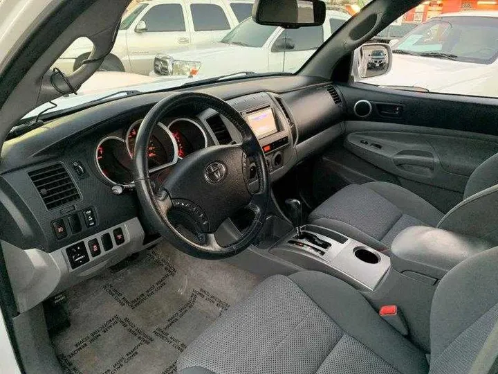 WHITE, 2010 TOYOTA TACOMA DOUBLE CAB Image 86