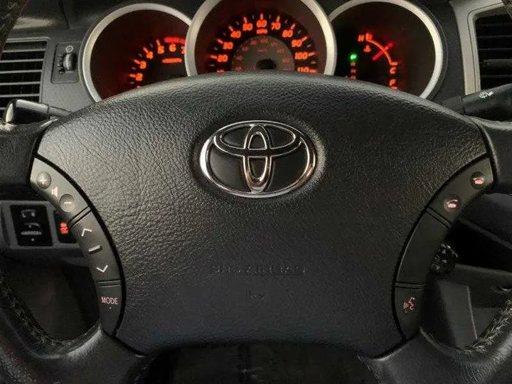 WHITE, 2010 TOYOTA TACOMA DOUBLE CAB Image 110