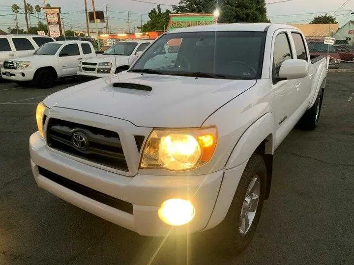 WHITE, 2010 TOYOTA TACOMA DOUBLE CAB Image 122