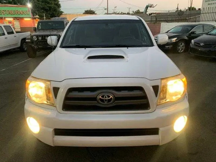 WHITE, 2010 TOYOTA TACOMA DOUBLE CAB Image 125