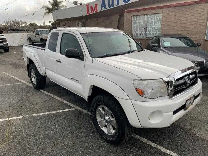 WHITE, 2007 TOYOTA TACOMA ACCESS CAB Image 4