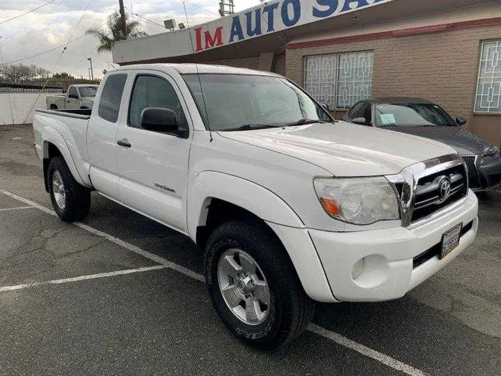 WHITE, 2007 TOYOTA TACOMA ACCESS CAB Image 5