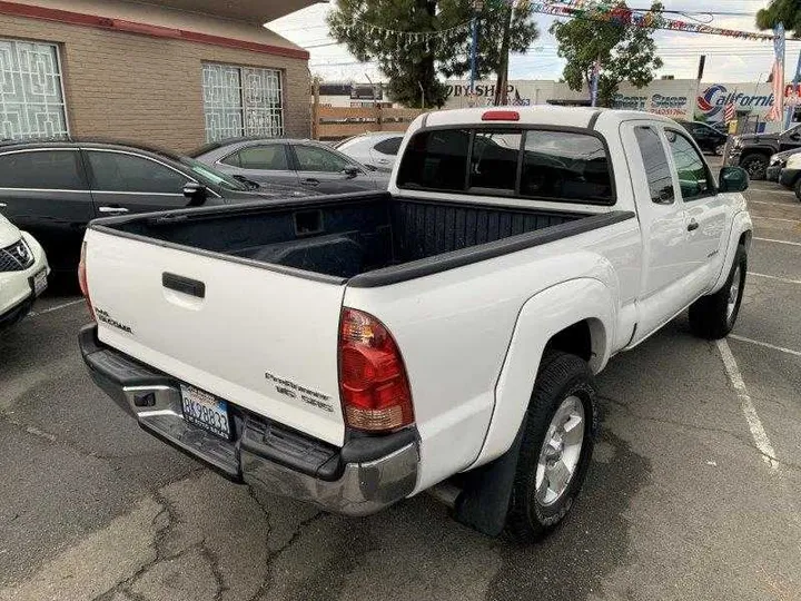 WHITE, 2007 TOYOTA TACOMA ACCESS CAB Image 27