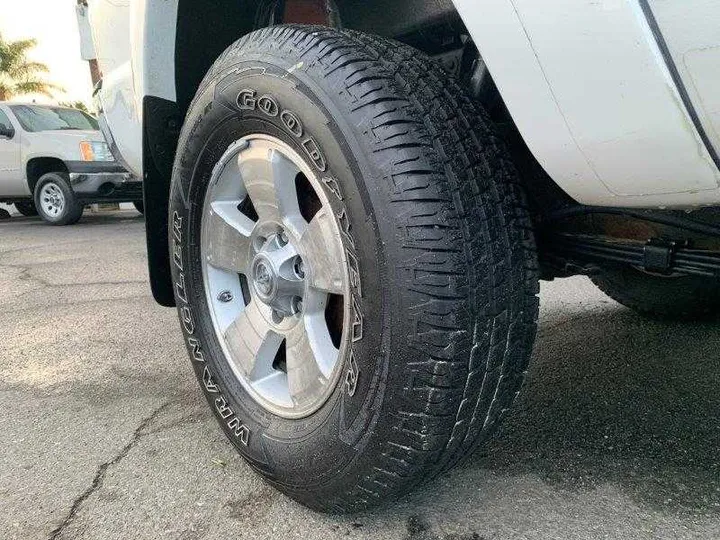 WHITE, 2007 TOYOTA TACOMA ACCESS CAB Image 56