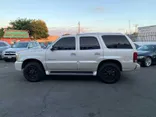 WHITE, 2004 CADILLAC ESCALADE Thumnail Image 18