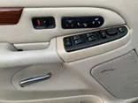 WHITE, 2004 CADILLAC ESCALADE Thumnail Image 68