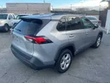 SILVER, 2021 TOYOTA RAV4 HYBRID Thumnail Image 31