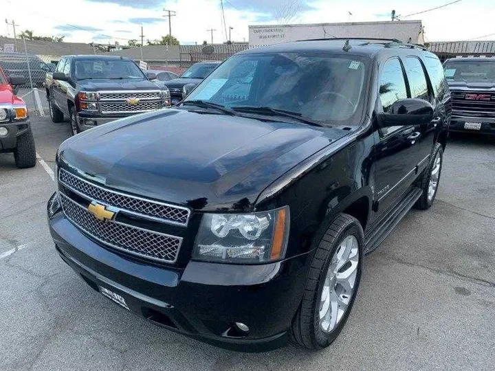 BLACK, 2012 CHEVROLET TAHOE Image 13