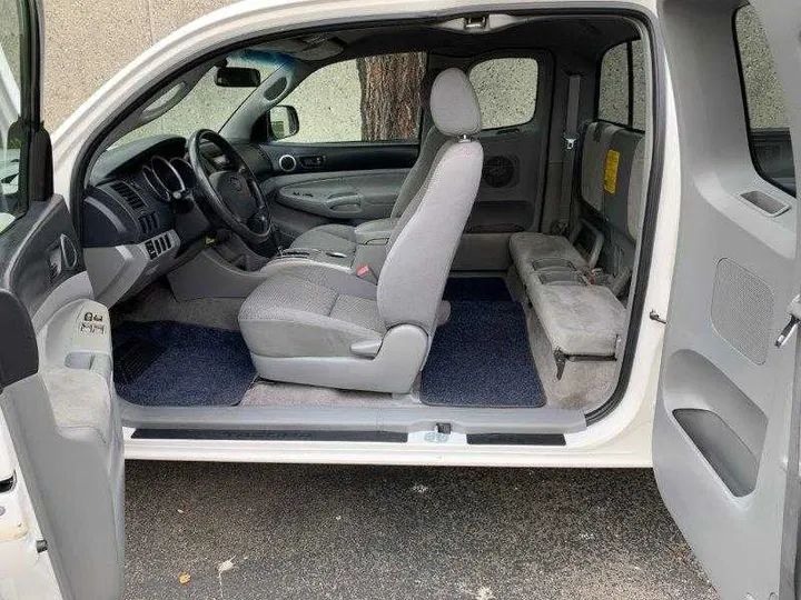 WHITE, 2007 TOYOTA TACOMA ACCESS CAB Image 92