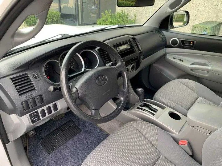 WHITE, 2007 TOYOTA TACOMA ACCESS CAB Image 126