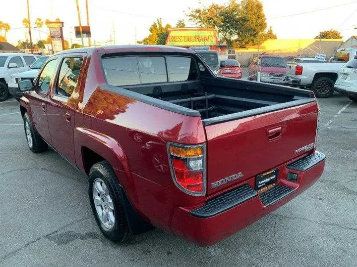 RED, 2006 HONDA RIDGELINE Image 21