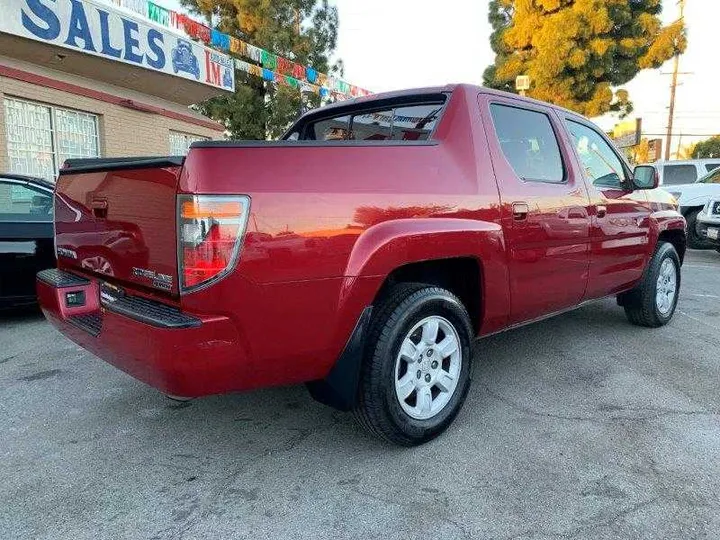 RED, 2006 HONDA RIDGELINE Image 32