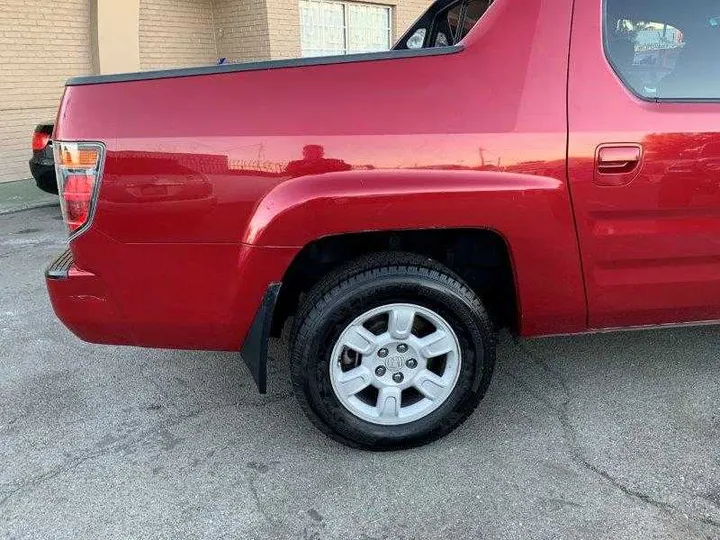 RED, 2006 HONDA RIDGELINE Image 50