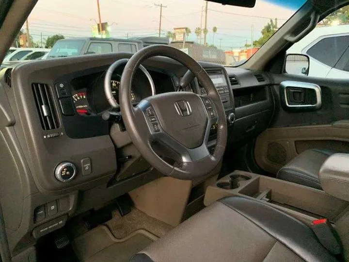 RED, 2006 HONDA RIDGELINE Image 132