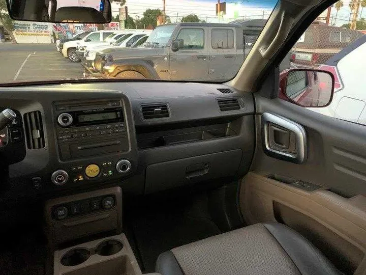 RED, 2006 HONDA RIDGELINE Image 136