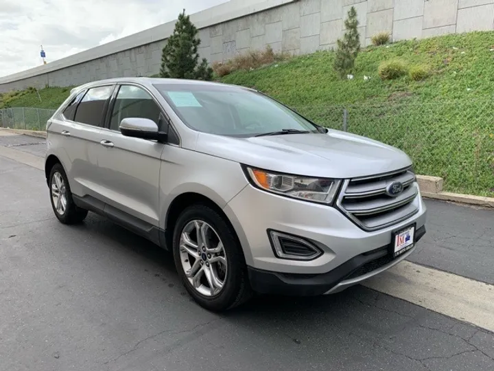 SILVER, 2015 FORD EDGE Image 5