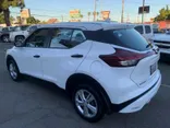 WHITE, 2021 NISSAN KICKS Thumnail Image 22