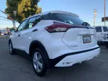 WHITE, 2021 NISSAN KICKS Thumnail Image 26