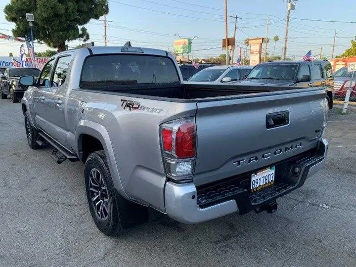 SILVER, 2021 TOYOTA TACOMA DOUBLE CAB Image 30