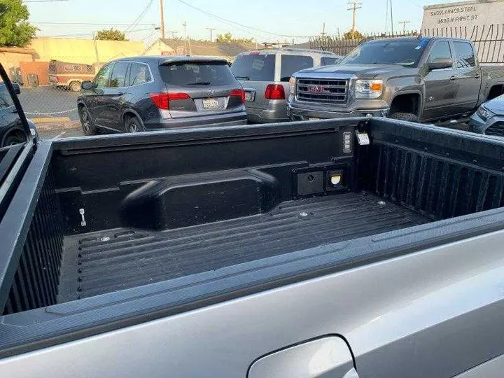 SILVER, 2021 TOYOTA TACOMA DOUBLE CAB Image 59