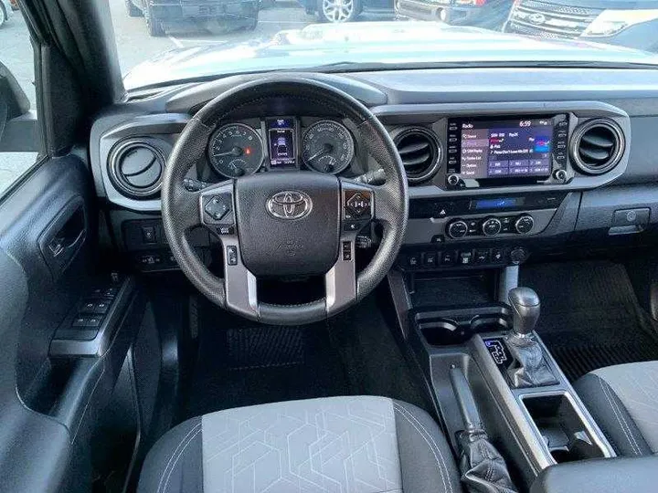 SILVER, 2021 TOYOTA TACOMA DOUBLE CAB Image 124