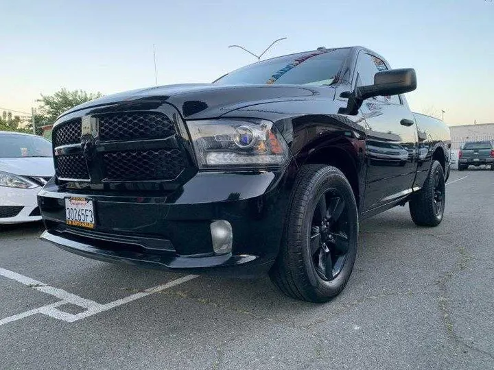 BLACK, 2014 RAM 1500 REG CAB Image 14