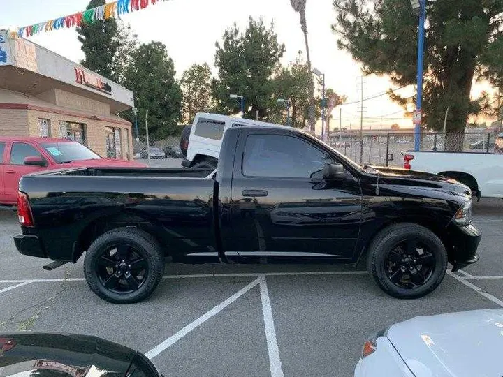 BLACK, 2014 RAM 1500 REG CAB Image 19