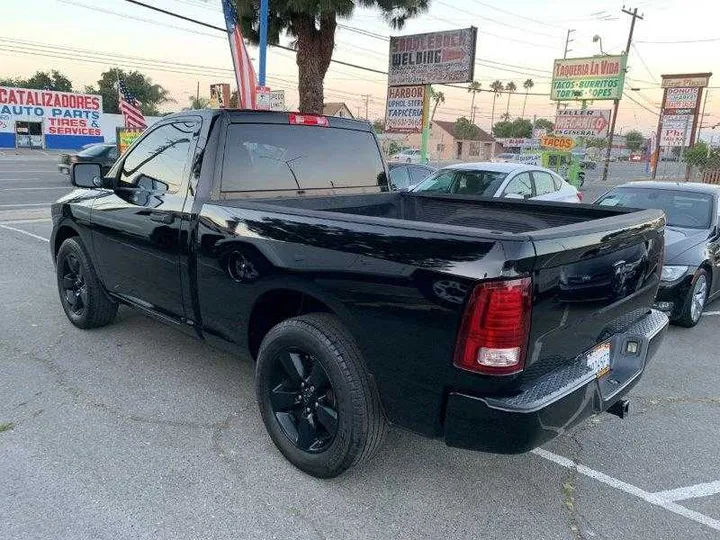 BLACK, 2014 RAM 1500 REG CAB Image 23