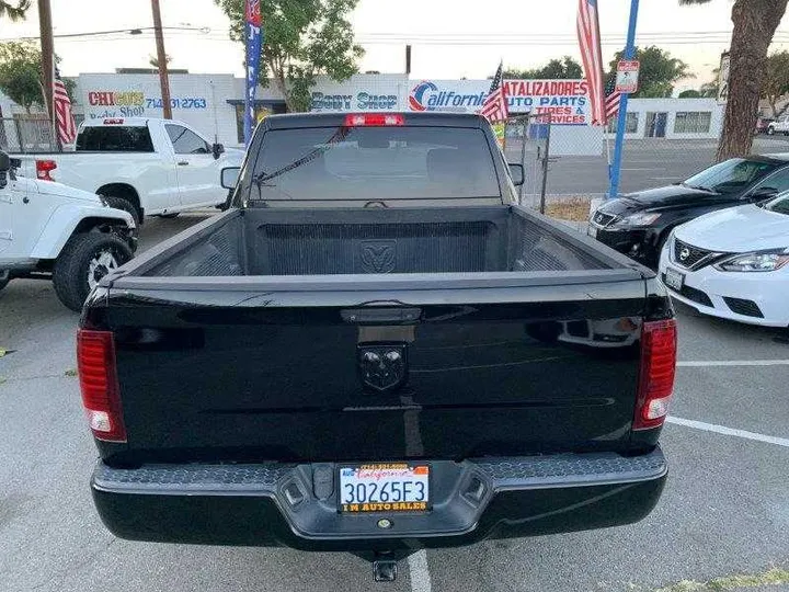 BLACK, 2014 RAM 1500 REG CAB Image 28