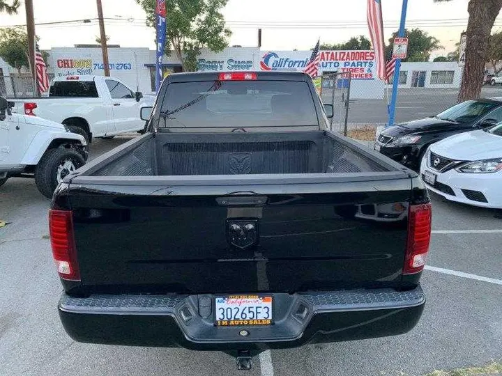 BLACK, 2014 RAM 1500 REG CAB Image 29