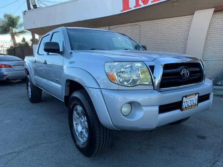 SILVER, 2006 TOYOTA TACOMA DOUBLE CAB Image 3