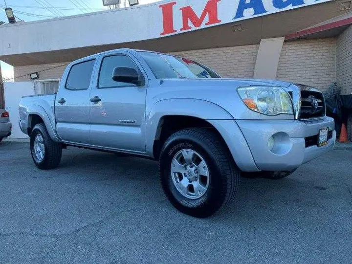 SILVER, 2006 TOYOTA TACOMA DOUBLE CAB Image 11