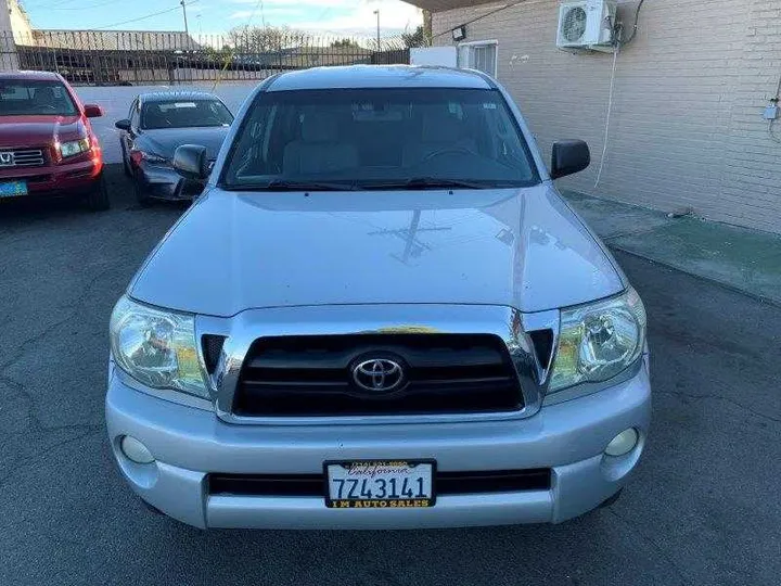 SILVER, 2006 TOYOTA TACOMA DOUBLE CAB Image 12