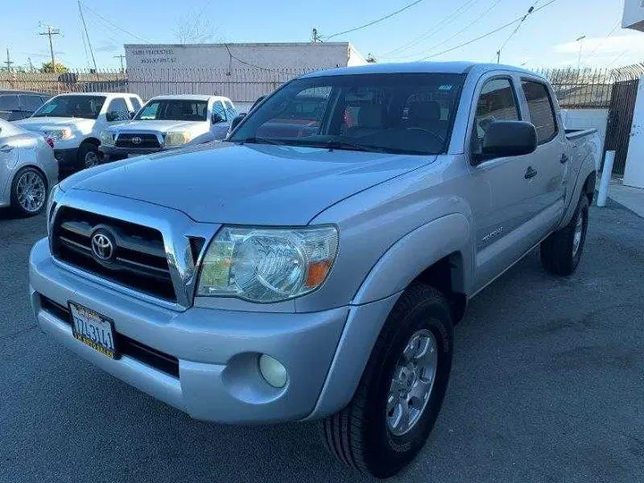 SILVER, 2006 TOYOTA TACOMA DOUBLE CAB Image 16