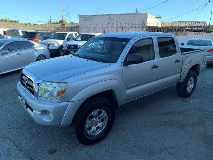 SILVER, 2006 TOYOTA TACOMA DOUBLE CAB Image 18