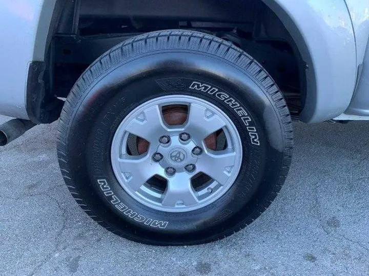 SILVER, 2006 TOYOTA TACOMA DOUBLE CAB Image 57