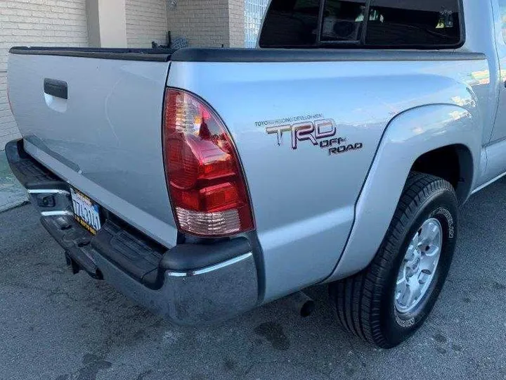 SILVER, 2006 TOYOTA TACOMA DOUBLE CAB Image 66