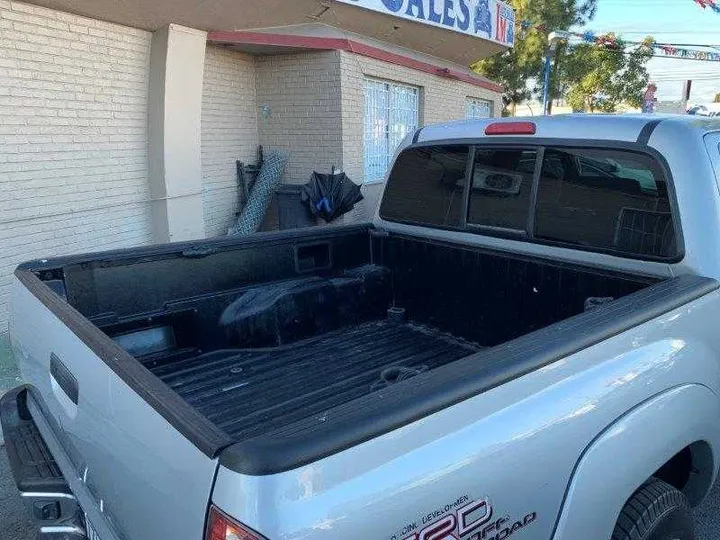 SILVER, 2006 TOYOTA TACOMA DOUBLE CAB Image 73