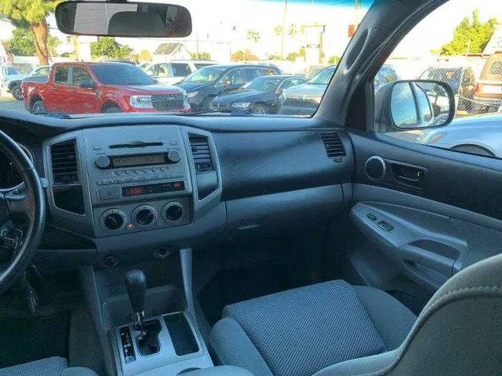 SILVER, 2006 TOYOTA TACOMA DOUBLE CAB Image 107