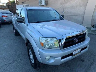 SILVER, 2006 TOYOTA TACOMA DOUBLE CAB Image 