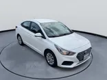 WHITE, 2020 HYUNDAI ACCENT Thumnail Image 2