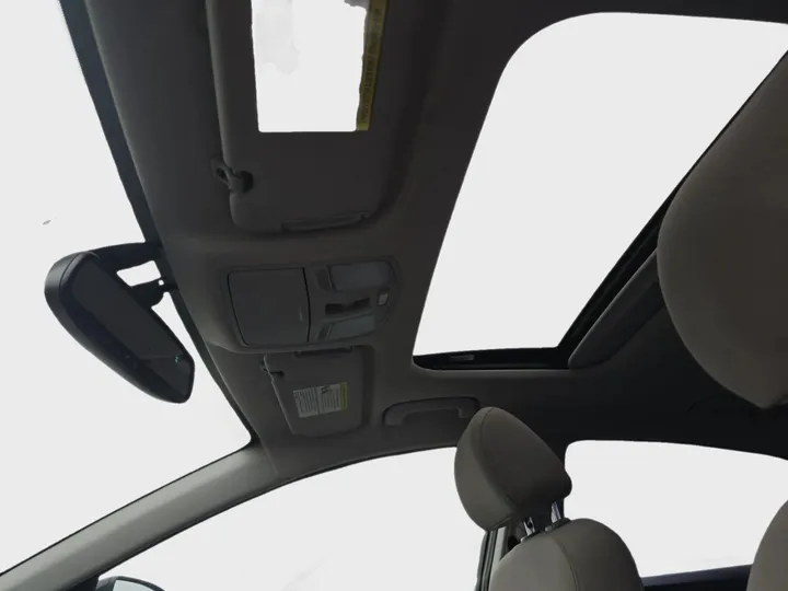 BLACK, 2018 HYUNDAI ELANTRA Image 7