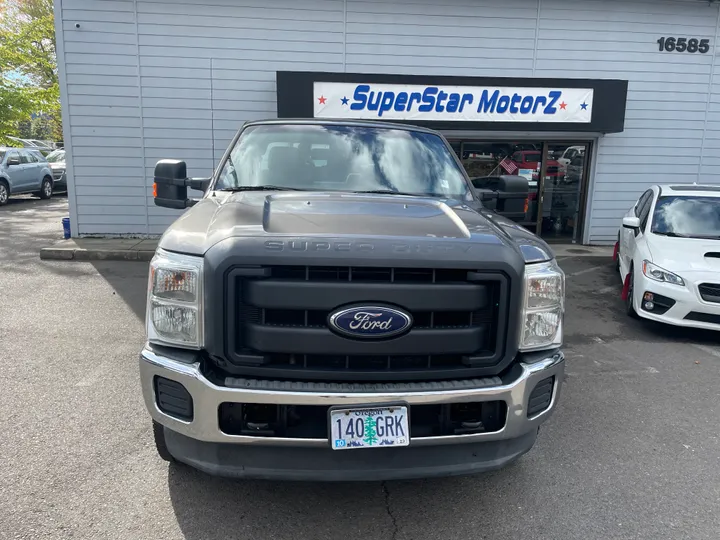 GRAY, 2014 FORD F250 SUPER DUTY SUPER CAB Image 2